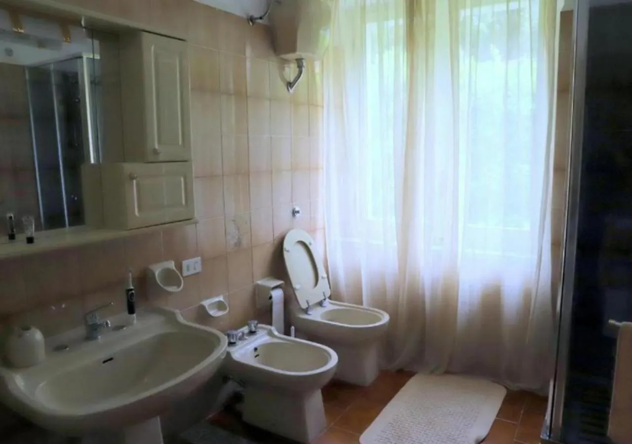 Appartamento In Villa Matilde Di 150 Mq - Paradiso Costiero Fronte Mare Con Giardino Privato Badesi