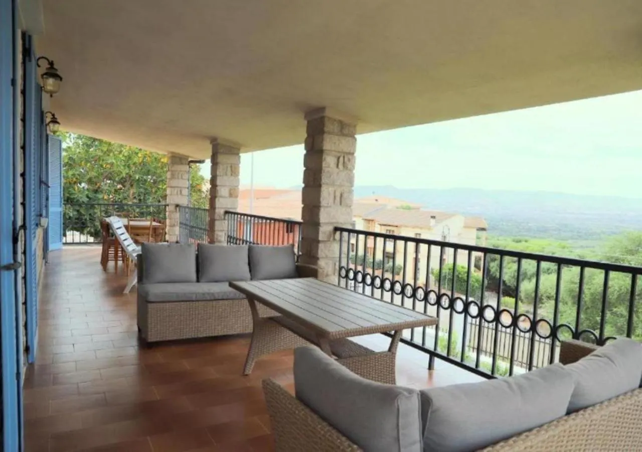 Appartamento In Villa Matilde Di 150 Mq - Paradiso Costiero Fronte Mare Con Giardino Privato Badesi 0*,  Italy